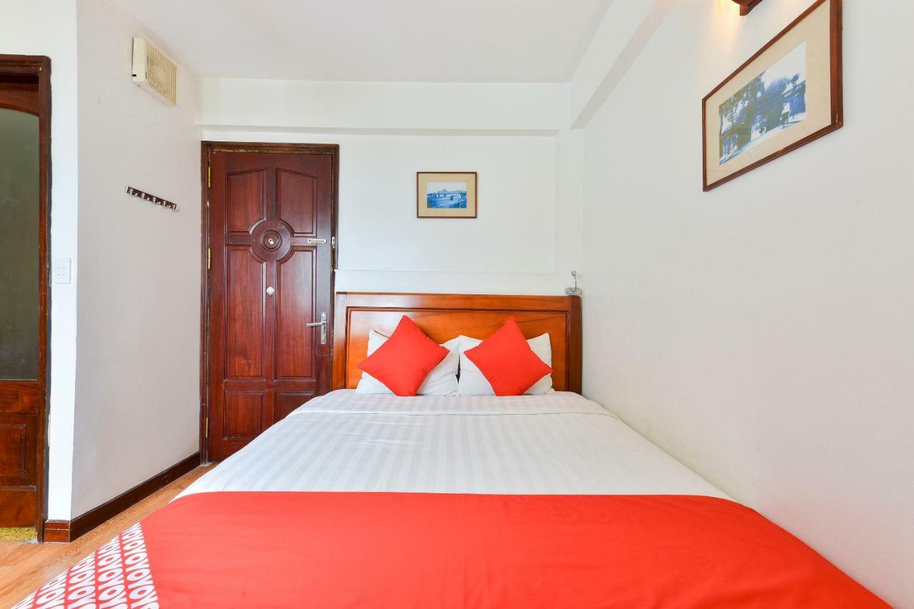 Oyo 216 Alisa Hotel Hanoi Kültér fotó