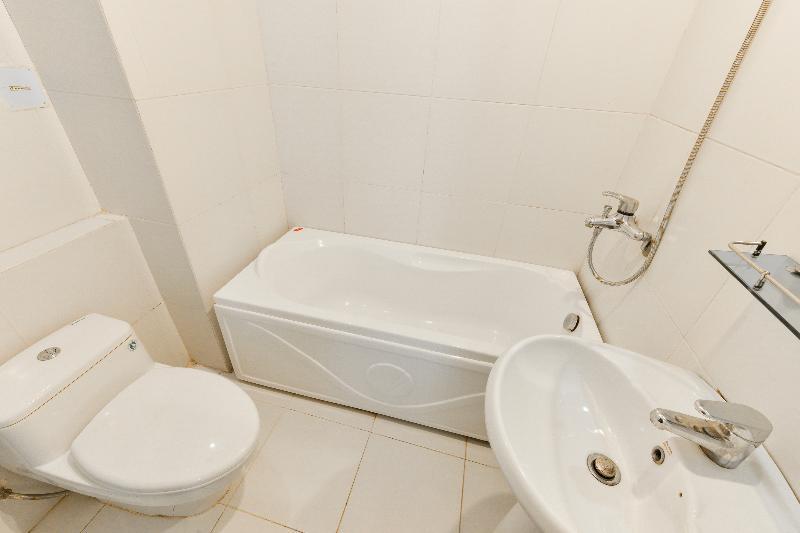 Oyo 216 Alisa Hotel Hanoi Kültér fotó
